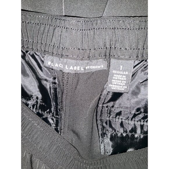 Chico’s Black Label tie pocket cargo black pants size 1 Medium - Picture 8 of 9